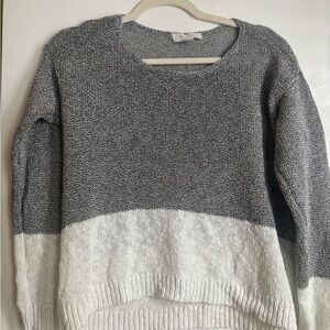 Vince Camuto Two-Tone Gray and Cream Sweater